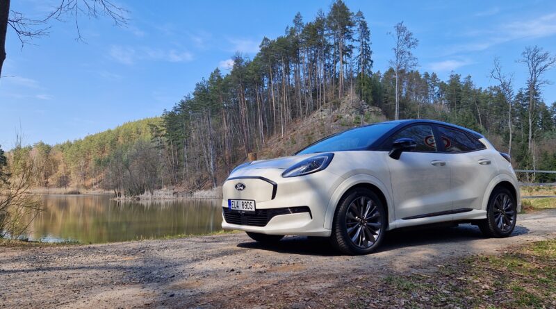 Ford Puma Gen E v přirozeném prostředí - v divočině