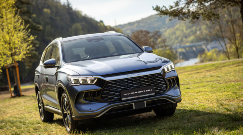 BYD Sealion 5  DM-i