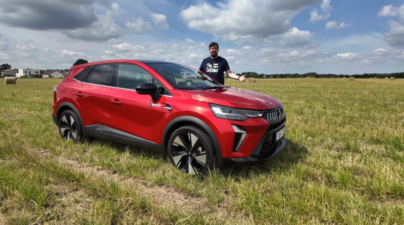 Test Mitsubishi Grandis HEV: Kouzlí s prostorem i spotřebou