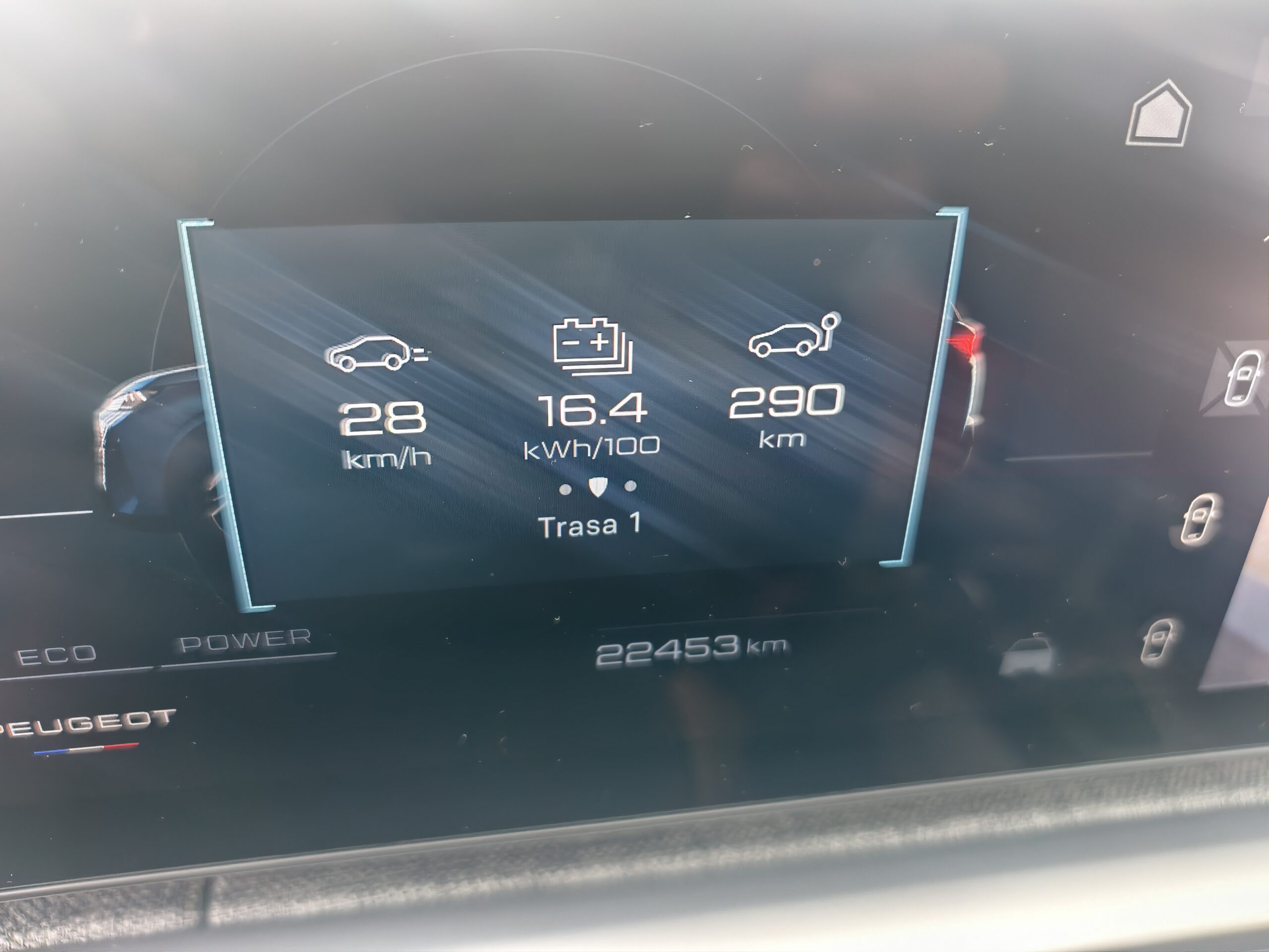 Peugeot E-5008 - moje spotřeba