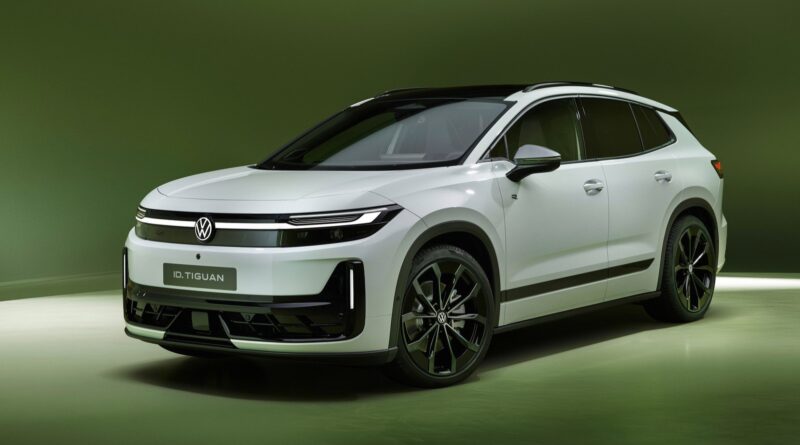 VW ID.Tiguan, Mercedes-AMG GT SUV, Peugeot 208 GTi atd. I Novinky